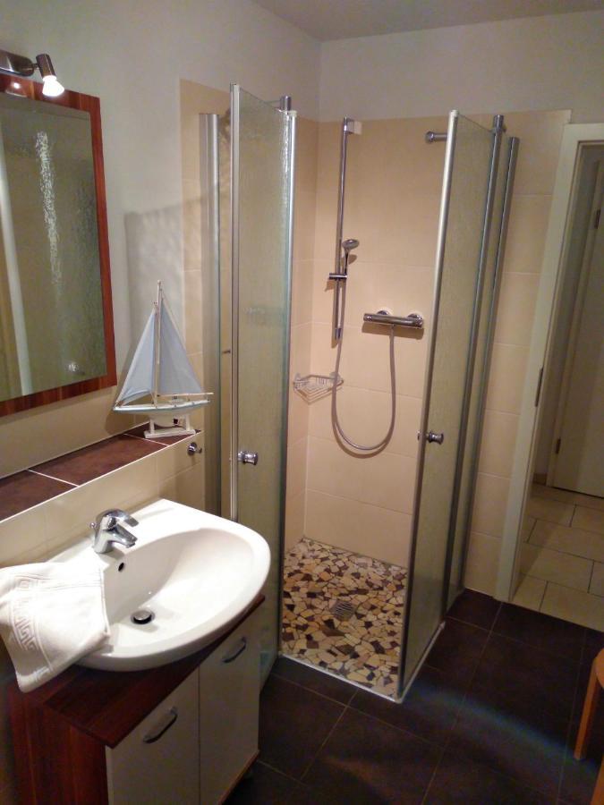 Apartment Quartier4U - 4 Sterne - Inklusive Eigene Bikebox Mit Strom - Waeschepaket - Power Wlan - Parkplatz # Bestpreisgarantie # Ostseeheilbad Zingst